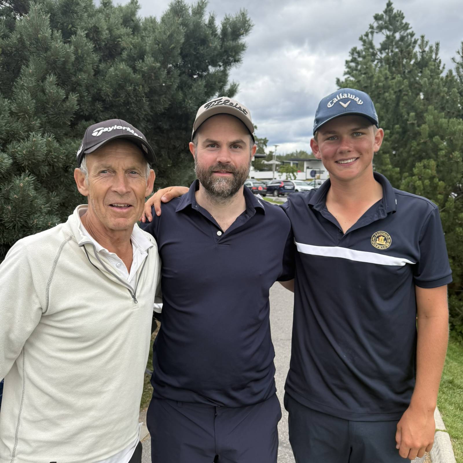 C6586450 499C 49E7 8352 5183DE603735 1 102 O