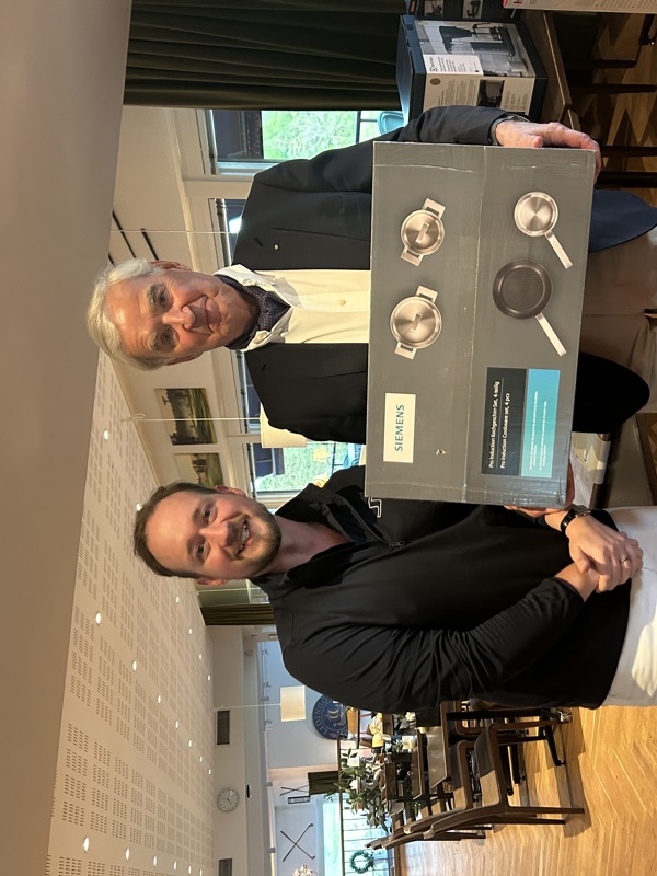 Herrdag 2 Hosted by Elon